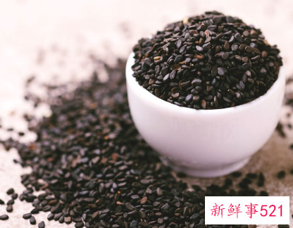 吃炒黑芝麻有什么好处