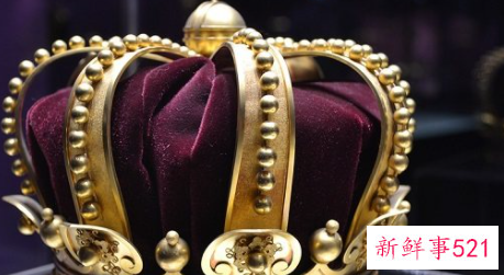 梦见加冕典礼是什么意思