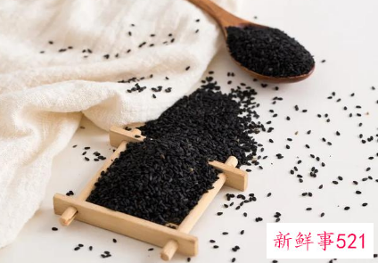 吃炒黑芝麻有什么好处