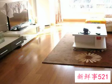 地板旧了除了翻新还能怎么办