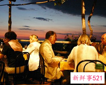 梦见饮食进餐有什么征兆