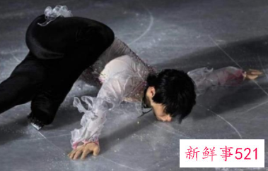 羽生结弦即将复出亮相冰演