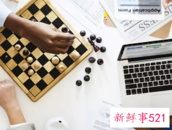 管理是劝说领导力是激励