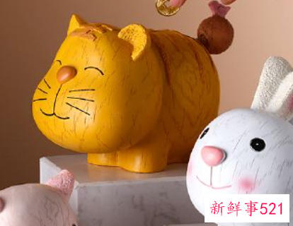 存钱罐放客厅还是卧室