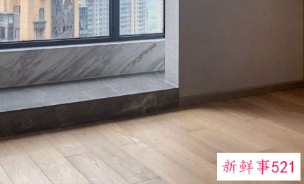 卧室木地板颜色怎么选温馨感