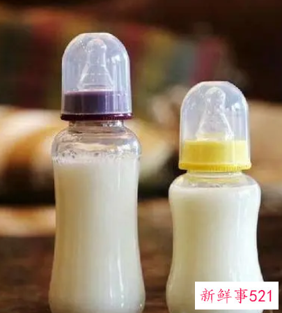 如何让宝宝戒掉奶嘴用吸管杯