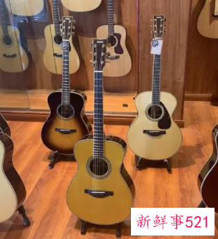 吉他去店里买还是网上买