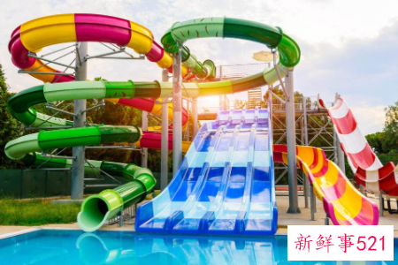 梦见水上乐园淹死人