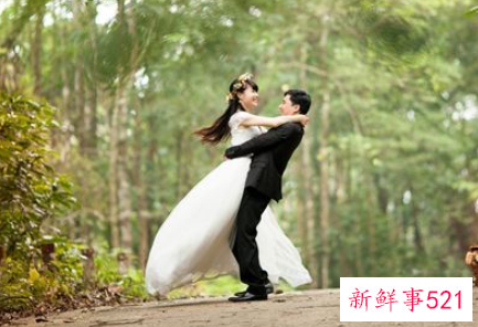 已婚女人梦见自己结婚