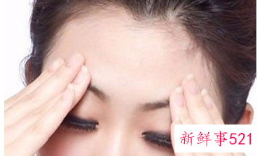 额头纹每天按摩可以消除