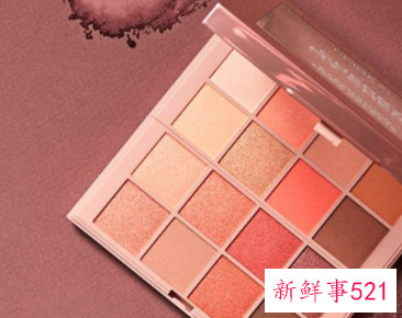 2022年秋季眼影流行色