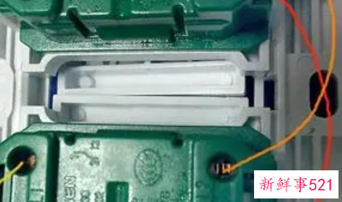 双控开关接线方法