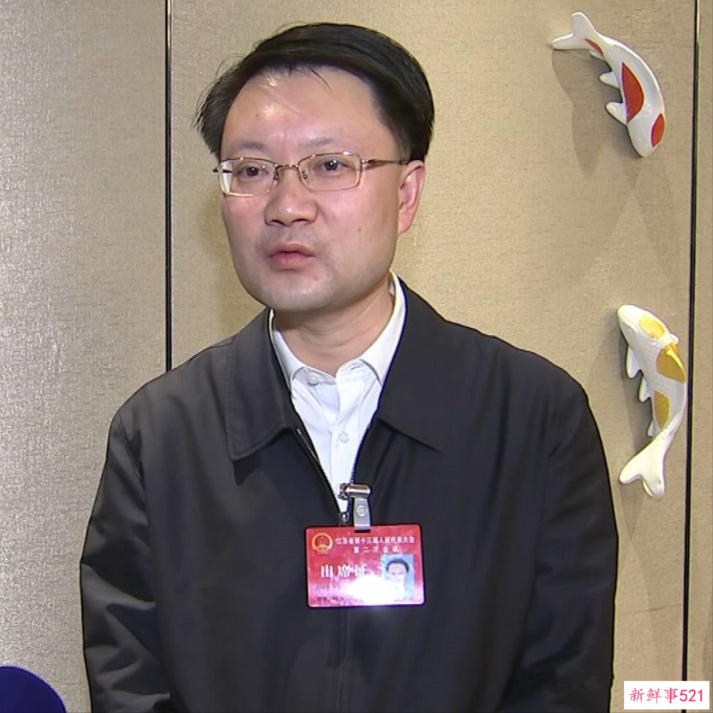 镖子真高明！不仅惩罚了情敌韦哥，又让戴璐心甘情愿回归家庭