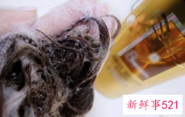 秀发不打结秋冬卷发护理5大要点