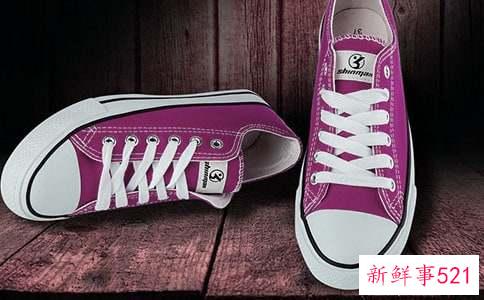 梦见鞋子跑掉了有什么寓意