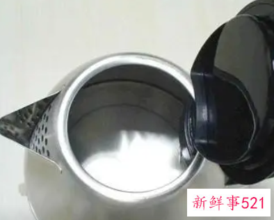 热水壶烧一壶水用多少度电