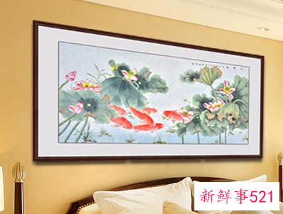 沙发背景墙如何正确挂画