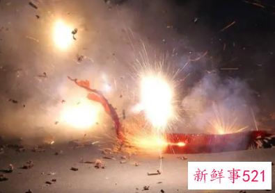 梦见别人拿炮竹炸有什么征兆