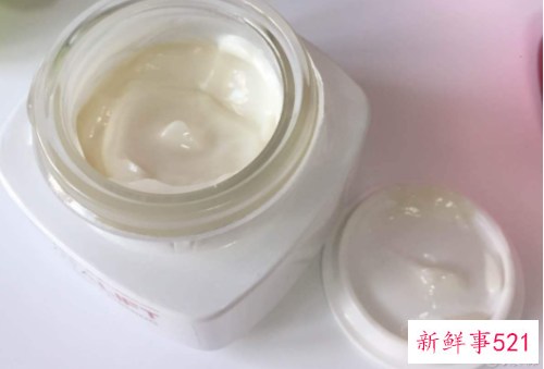 护肤品的使用方法