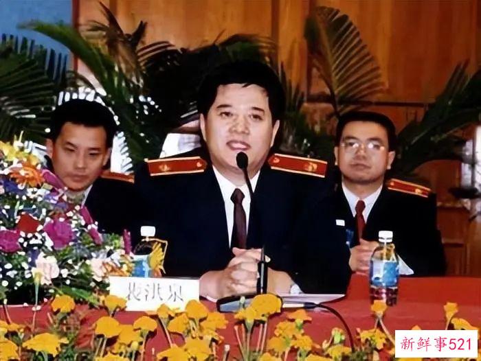 深圳“好色院长”，睡女律师、霸占5名女法官，被抓时，还在玩弄双胞胎