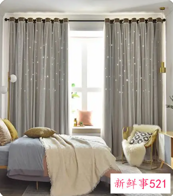 卧室窗帘打孔还是挂钩好