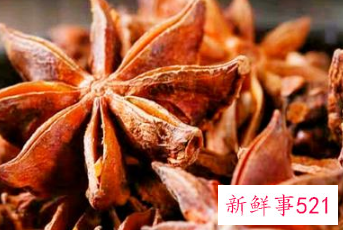 炖鸡汤最忌讳放三样东西