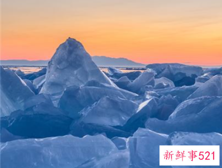 梦见在冰上行走