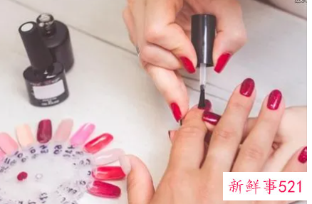 涂指甲油真的能致癌吗