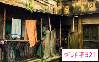 女人梦见住在老房子里