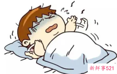 男人梦见自己裸体