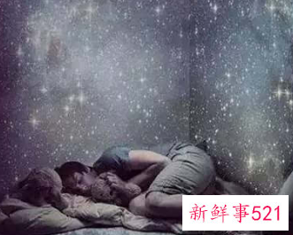 女人梦见自己扇男人耳光