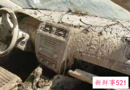 车被水淹到什么位置有问题