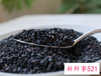黑芝麻的功效与禁忌有哪些呢