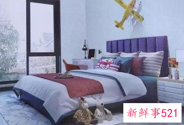 属鸡人安床床头方向