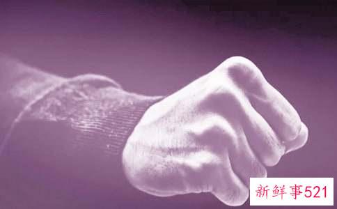 梦见亲人打架流血