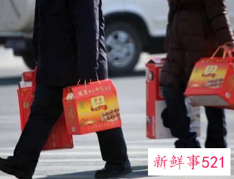 梦到给亲戚送礼