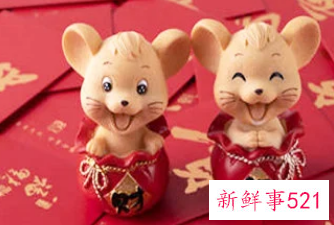 属鼠床头摆什么东西好