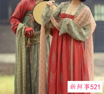 败在石榴裙什么意思