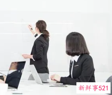 女人梦见单位一把手领导