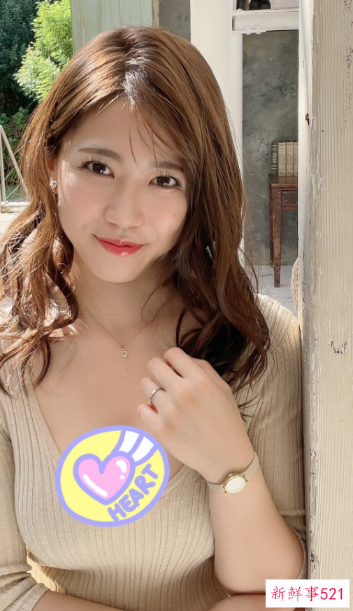 去年出道的极品日本女优