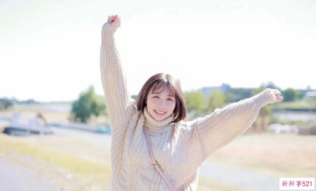 去年出道的极品日本女优