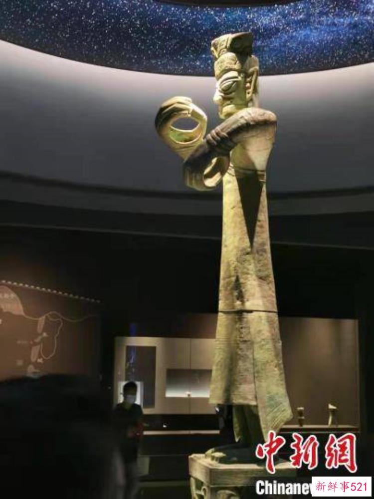 惊艳四川金堂高校学子自创三星堆潮服亮相央视演绎古蜀文明盛宴