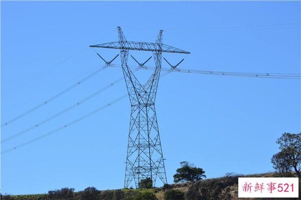 火和电哪个更有杀伤力？电更强大(比火快)