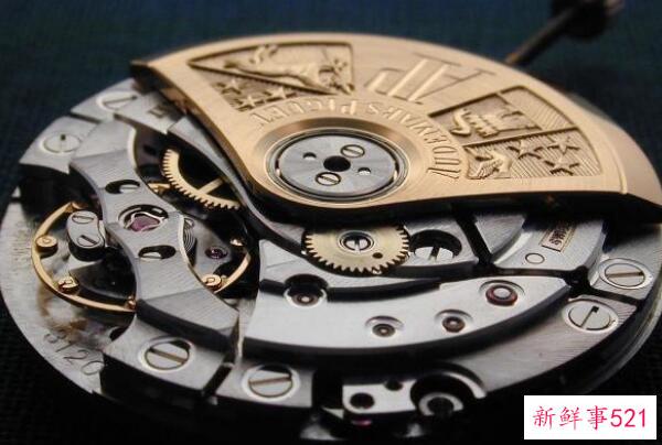 玉与玉的区别 学4招轻松分辨(玉更贵-玉更滋补)