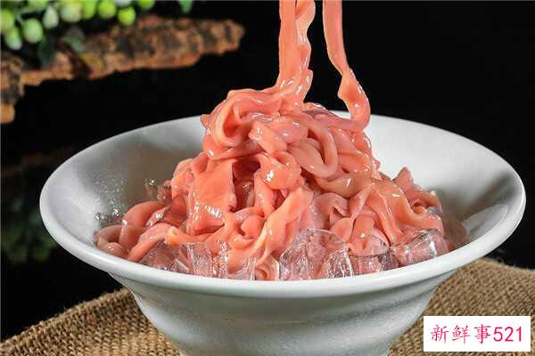 鸭肠可以和洋葱一起吃吗？鸭肠和洋葱可以一起吃 营养价值高