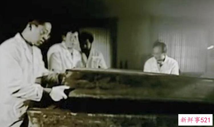 南京挖出父女合葬墓，福州古墓发现古尸