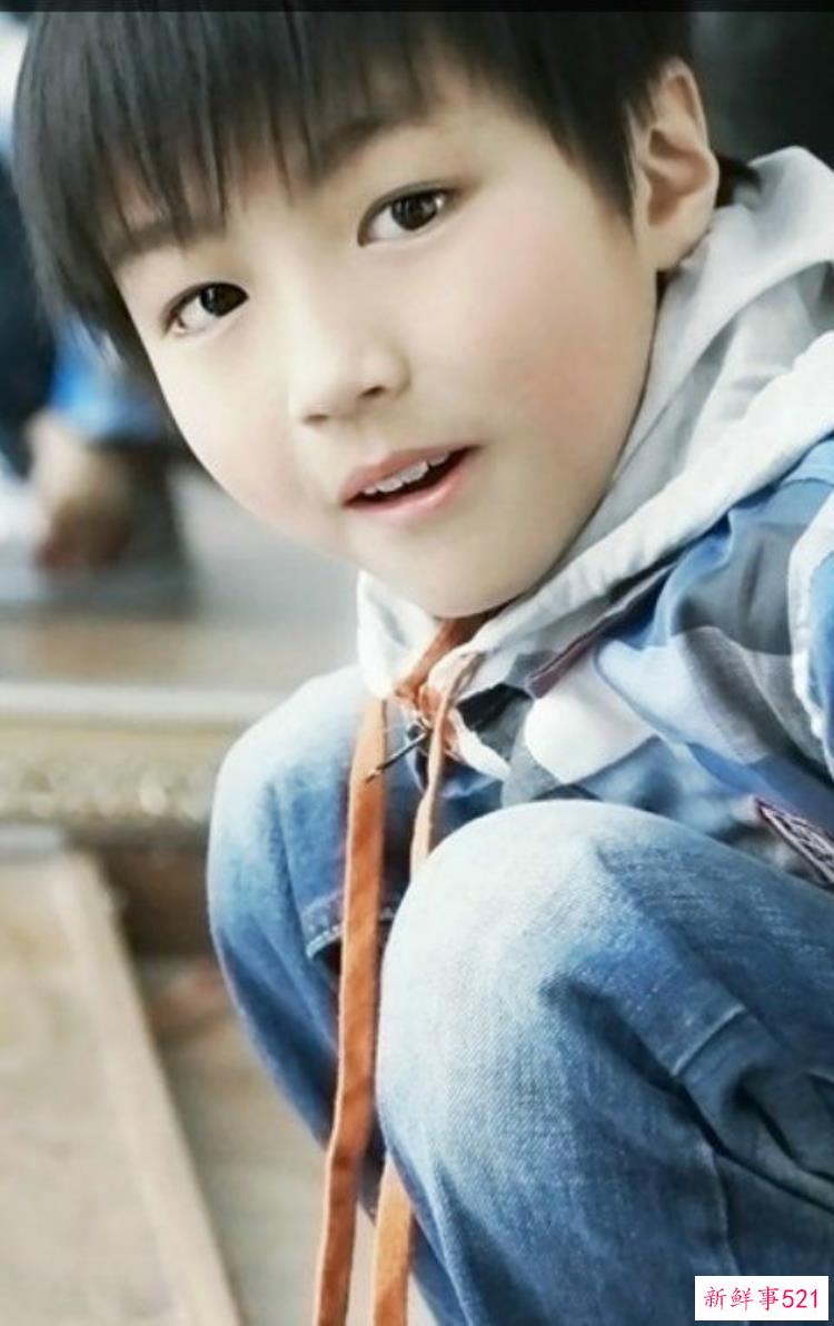 王俊凯 自拍，王俊凯回应黑照