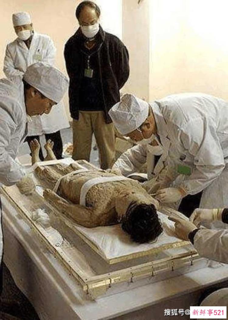 湖南省博物馆的墓，湖南长沙古墓传说