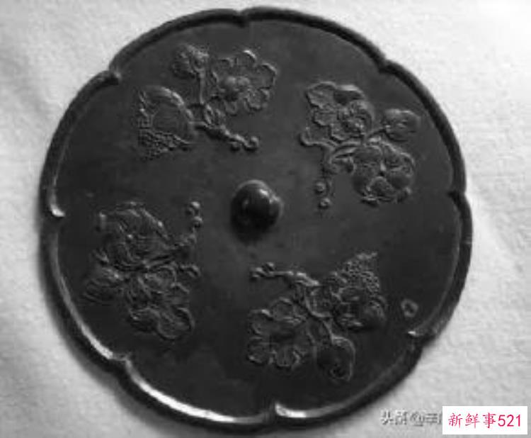 流传千年的爱情墓葬中的夫妻情，墓葬中的爱情