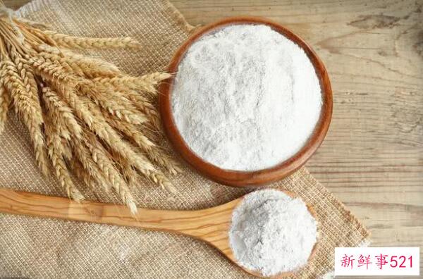 面粉可以去除哪些油渍？去除油底壳污渍 清洁排气扇效果好